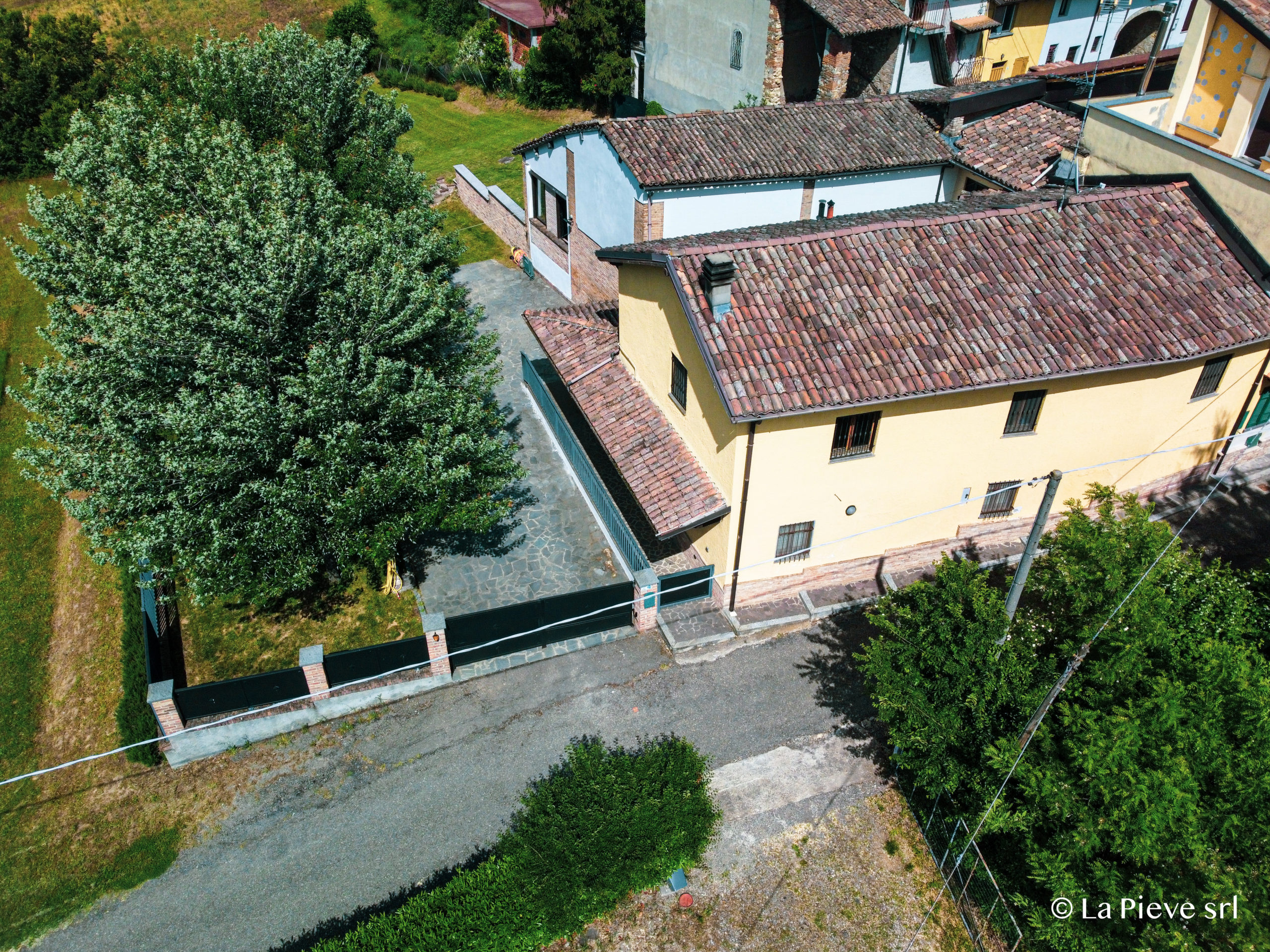 Casale ristrutturato prima collina Viguzzolo vista panoramica