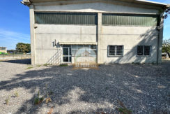 Affittasi capannone predisposizione carroponte ampio piazzale